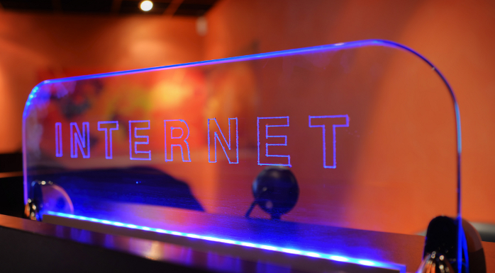 internet.jpg